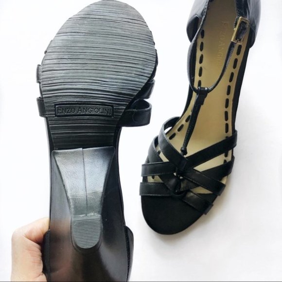 Enzo Angiolini Strappy Peep Toe Sandal - Picture 4 of 5